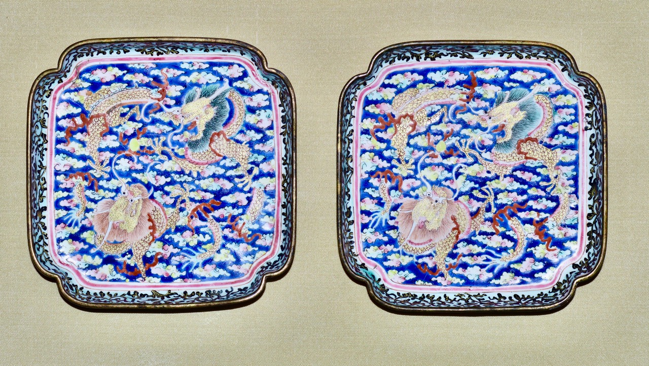 A Pair of Square Canton Enamel Small Dishes
